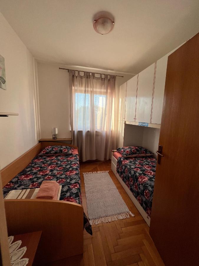 Holiday Home Korenic Умаг Екстериор снимка